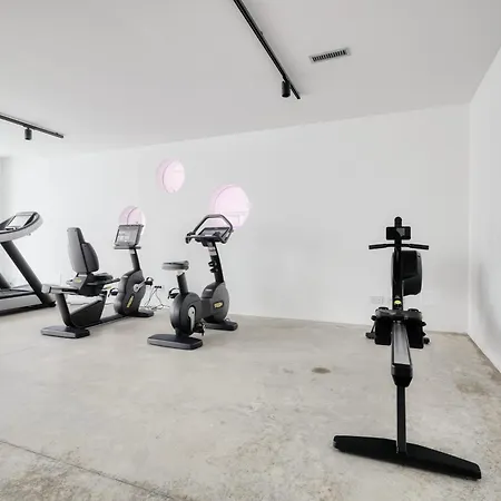 Appartement Just Urban - Boutique With Parking And Gym